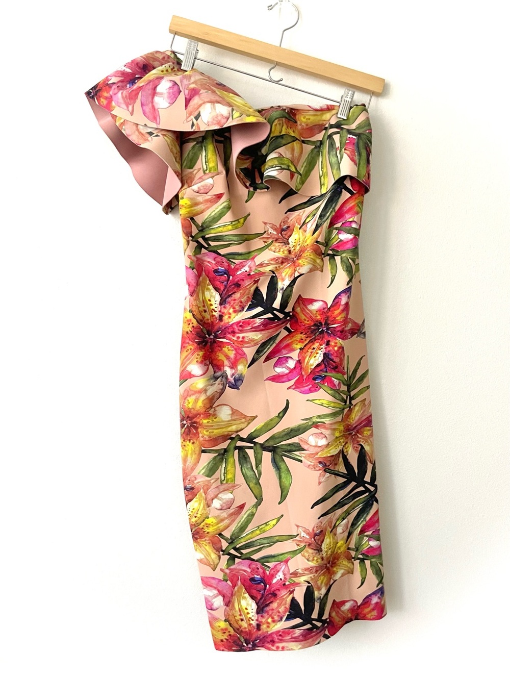 Chiara boni la petite robe couture one shoulder tropical ruffle dress elisse - Picture 3 of 8